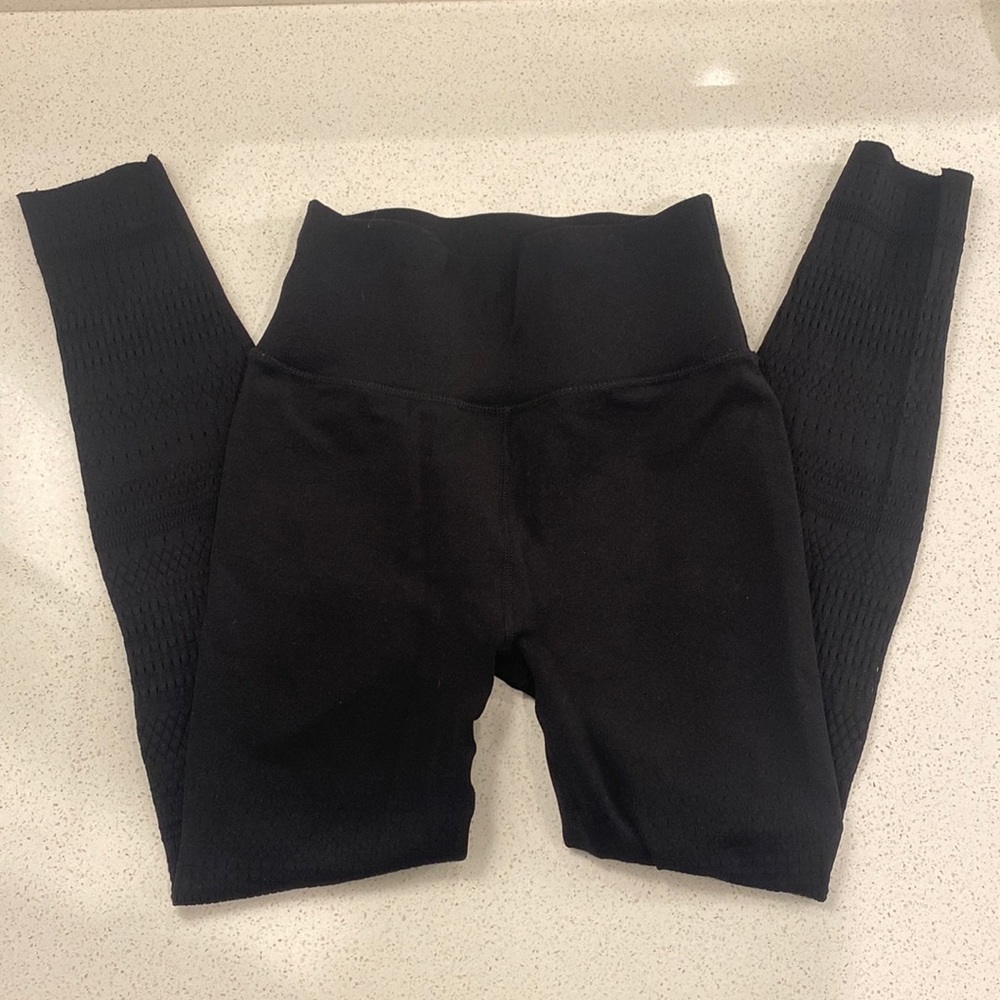 Fabletics sculpknit leggings